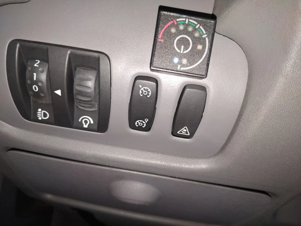 Підключення круіз-контролю на Renault Scenic II