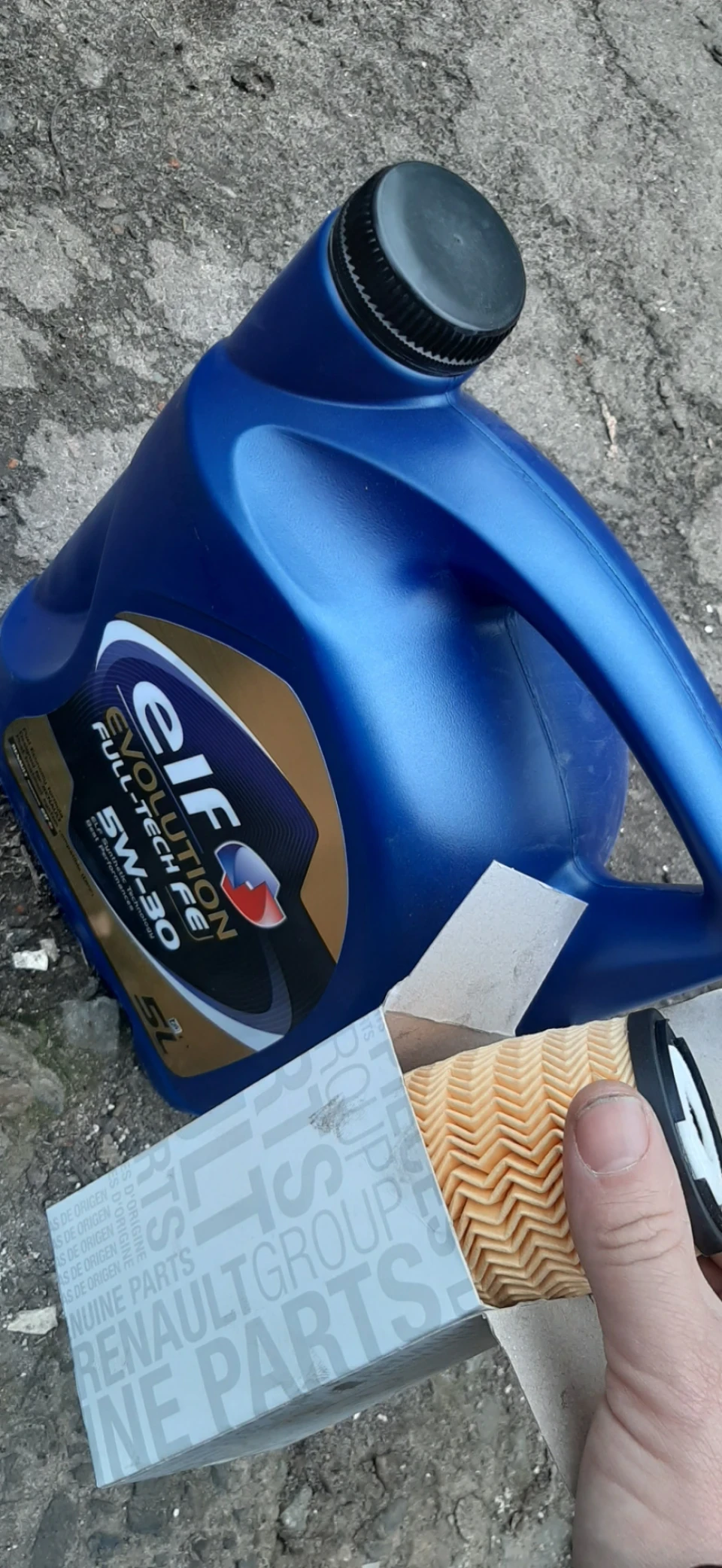 Заміна мастила Сценік 3. 1.6 dci.
