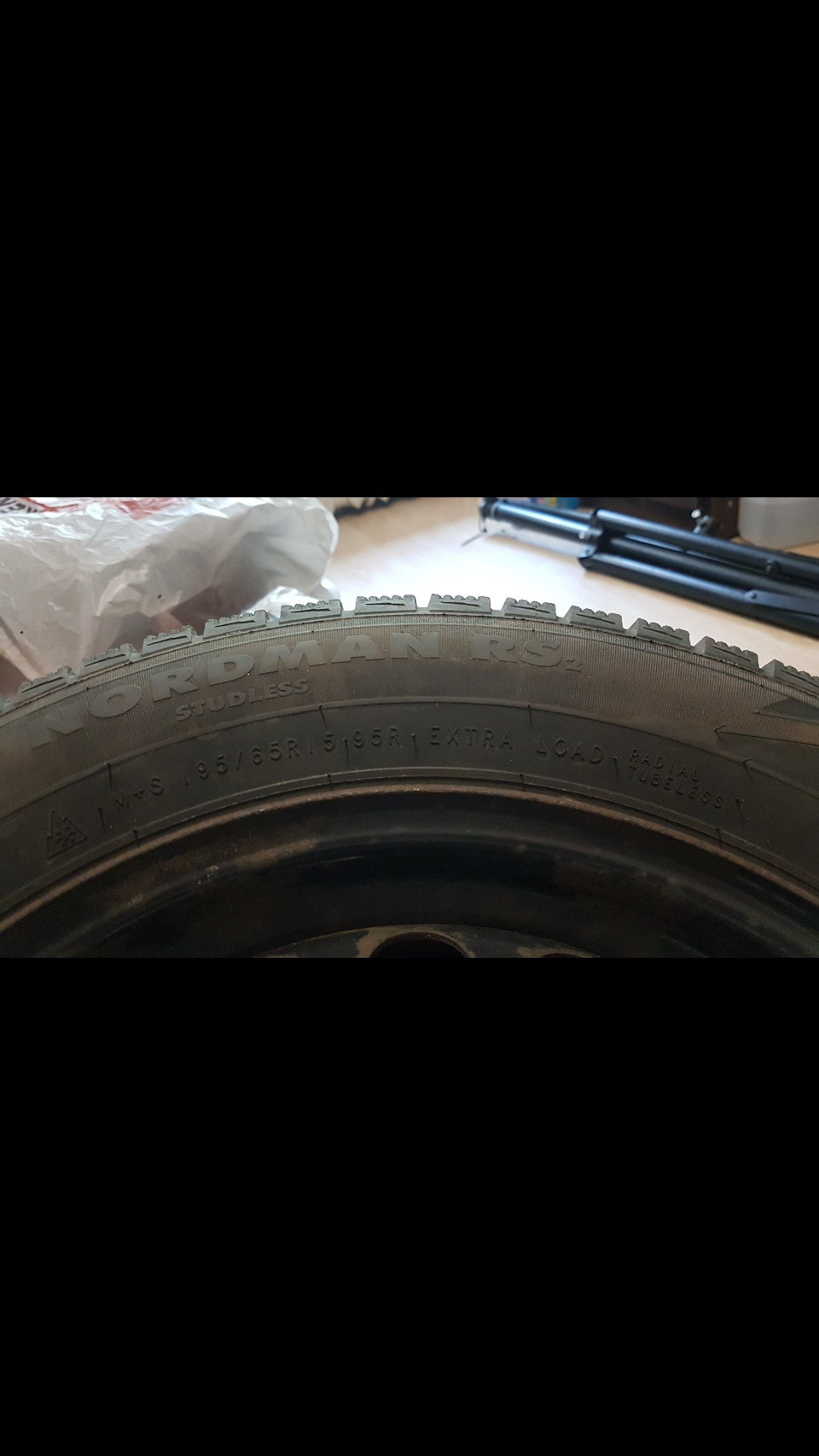 Шукаю пару своїм зимовим Nokian Nordman RS2 195/65/R15 95R XL 2
