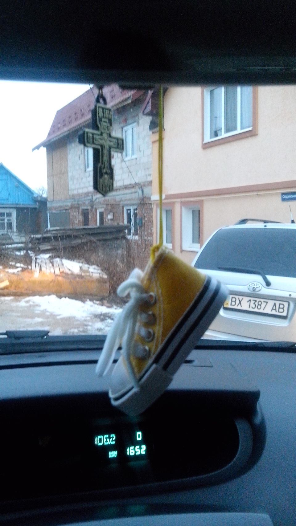 Запах в авто) 1