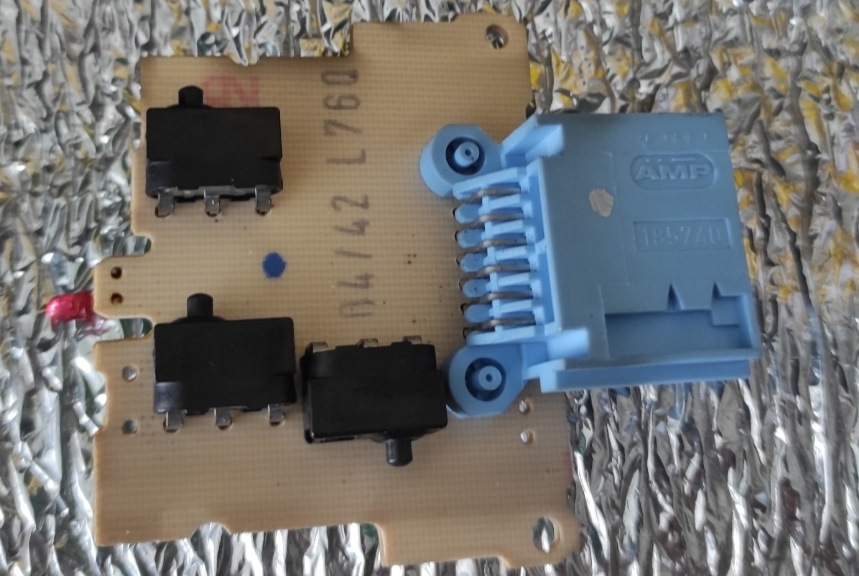 CHECK PARKING BRAKE 🆗, заміна передніх гальмівних дисків і колодок 5
