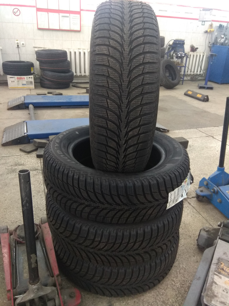 Готуй сани влітку ... Goodyear Ultragrip ICE + 3