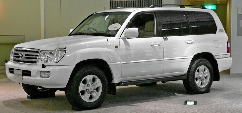 продам или поменяю на ToYOTA LC100 4.2 diesel 1