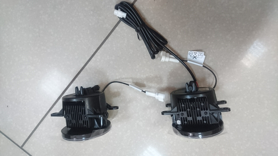 Протитуманки LED 4