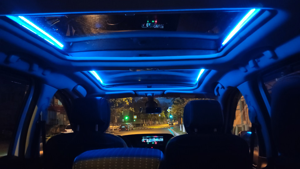 Тепер LED в панорамі Сценік 3 1
