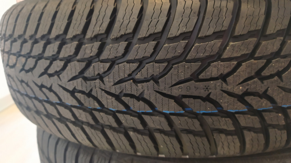 Зимова шина Nokian WR SNOWPROOF 195/55 R20 95H 4