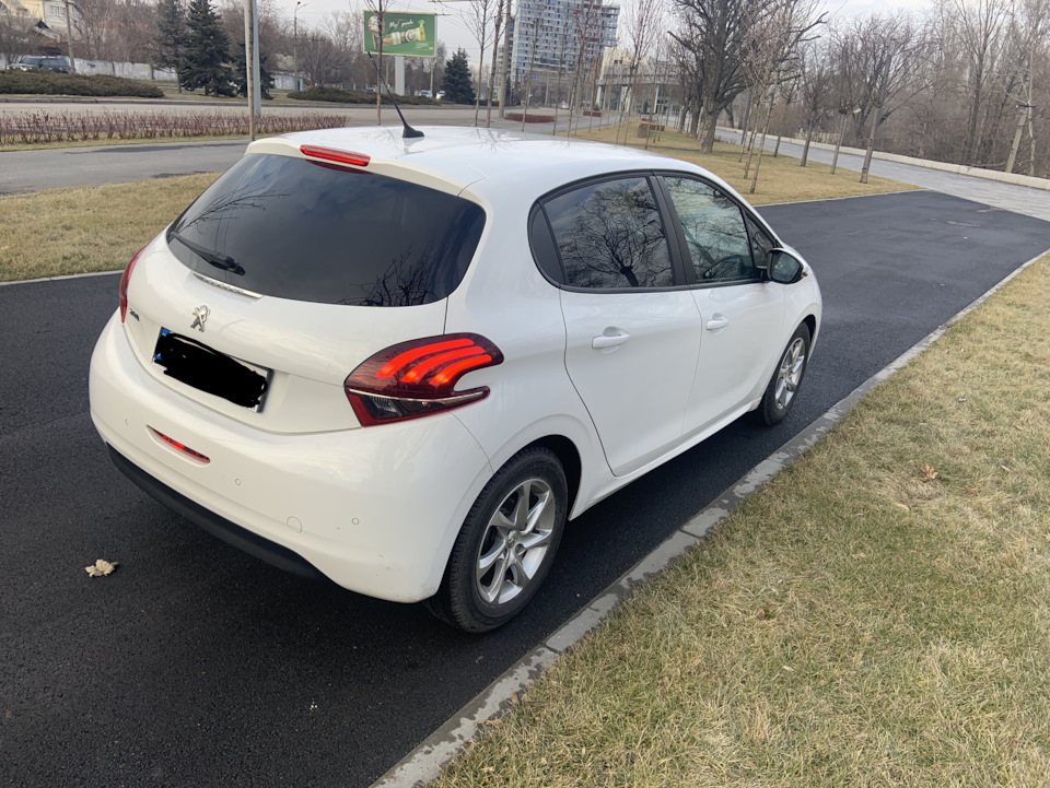 Новий автомобіль 4