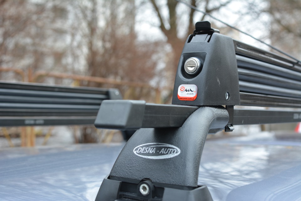 Багажник на гладкий дах Desna-Auto та кріплення для 5-ти пар лиж Amos Ski Lock 5 3