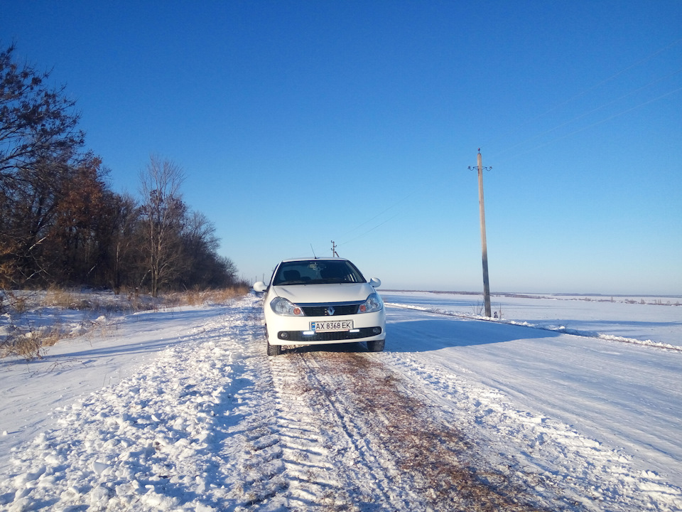 Це в місті тепло та сиро, а за містом зима 2