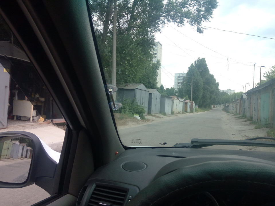 Розсувна штора на лобове скло. Рекомендую всім. 4