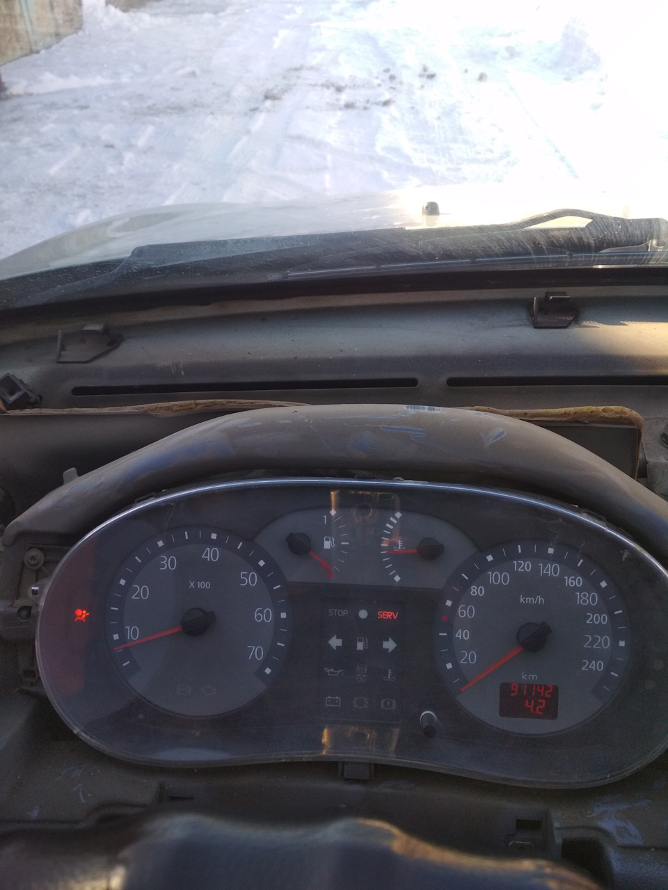 Геть приладку без тахометра.Авто помолодшало рівно наполовину. 2