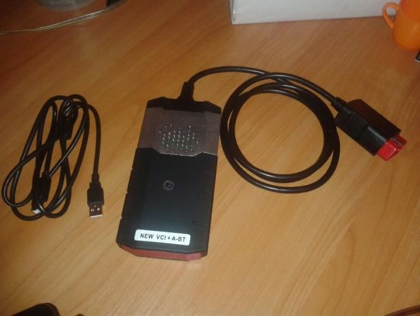Мультимарковий сканер Delphi DS150e 1