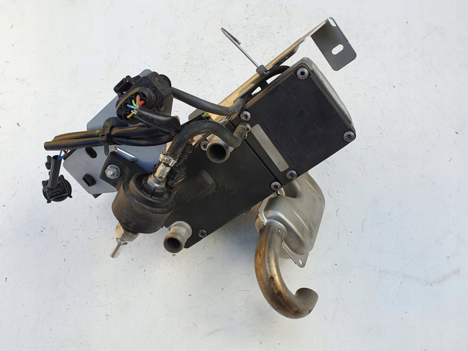 Це ВЕБАСТО? У кого таке стоїть на машині? eberspacher hydronic d5wz 2