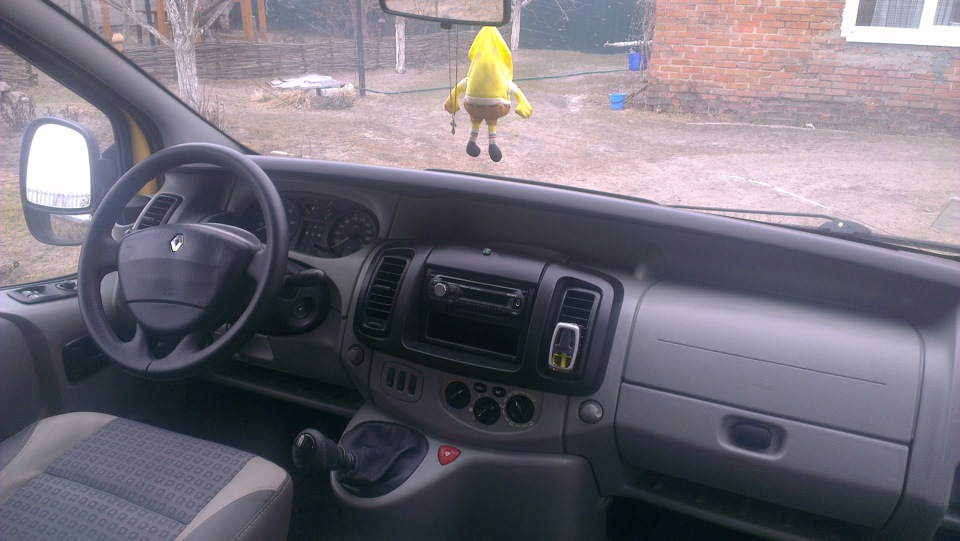 Фото кузова та салону 4