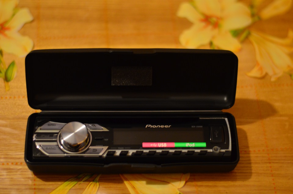 Новий мафон Pioneer 2500UI 3