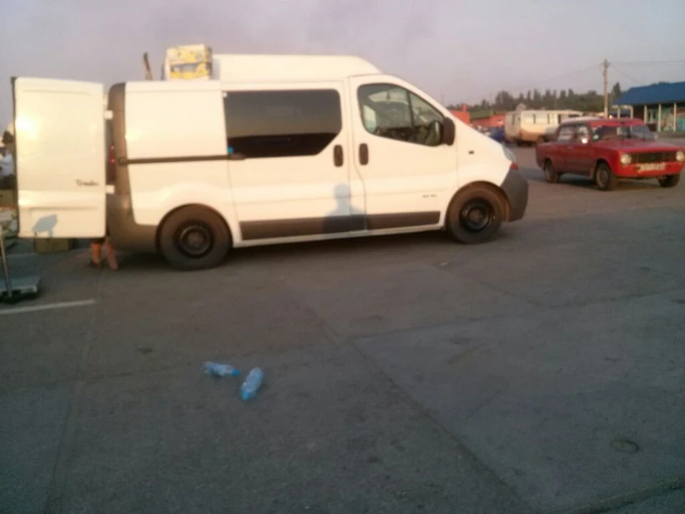 завантажив