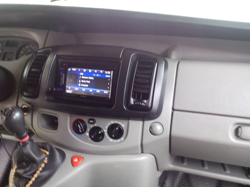 Поставивши таку магнітолу kenwood ddx 35 2