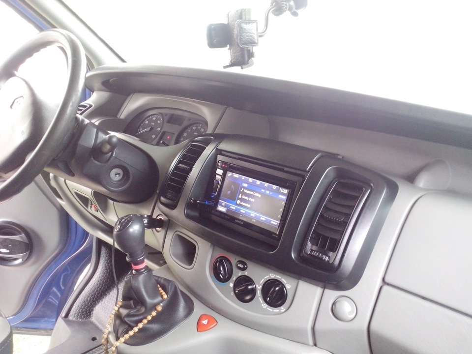 Поставивши таку магнітолу kenwood ddx 35 3