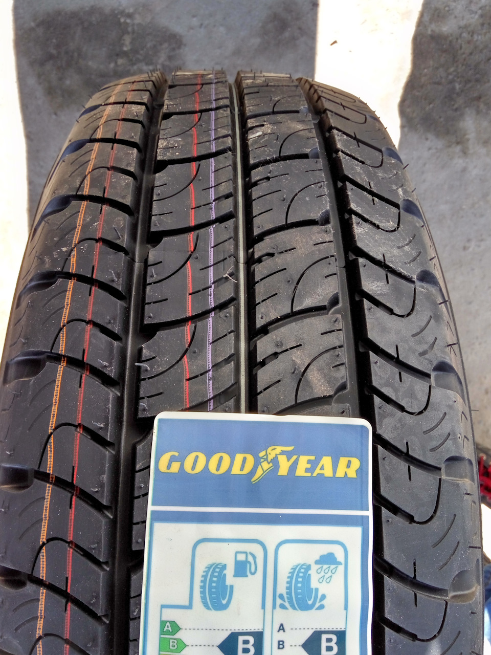 Літні шини Goodyear 1