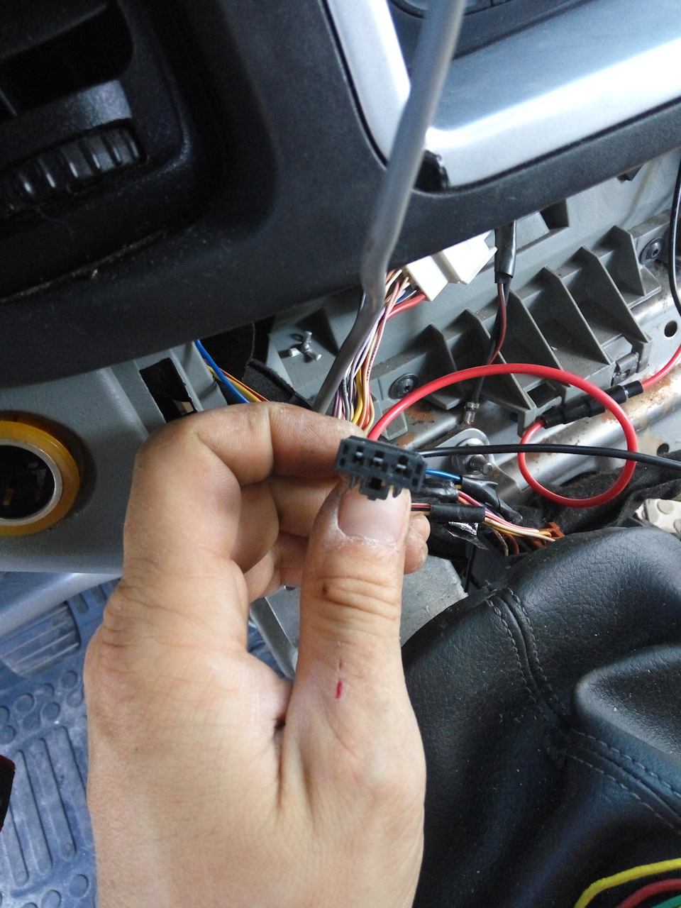 USB зарядка замість гачка 1