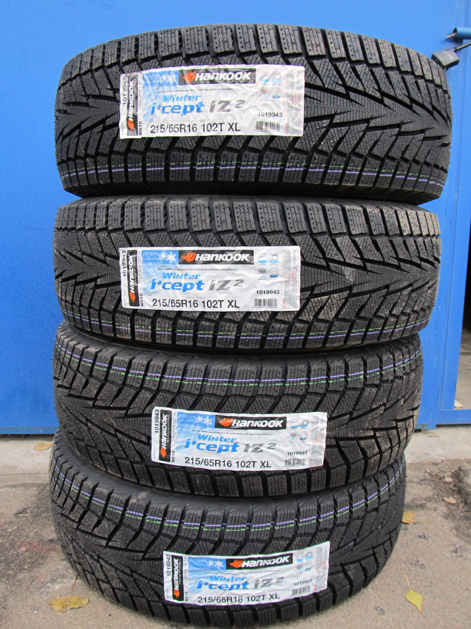 HANKOOK Winter i*cept iZ2 W616 215/65R16 102T 1
