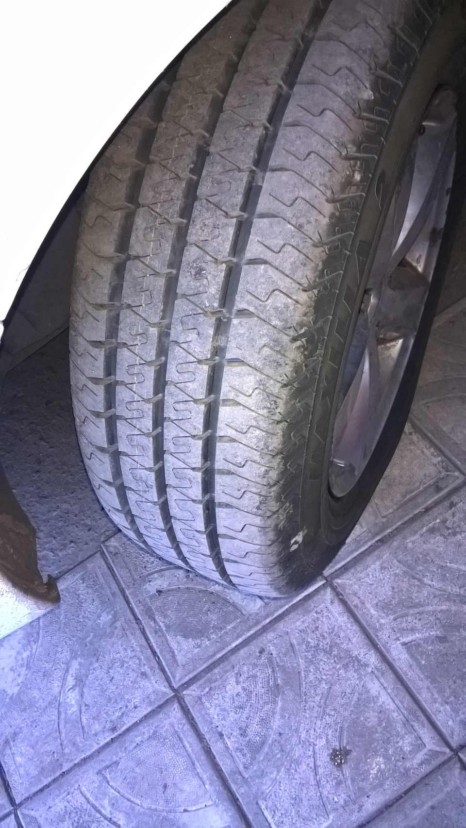 Гума на літо Matador MPS-330 215/65 R16C 1