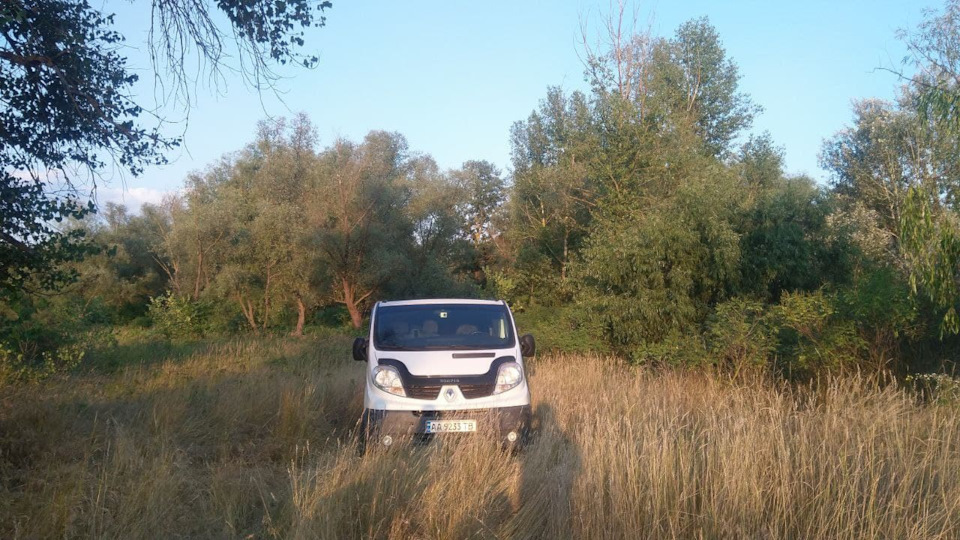 ТО, пробитий радіатор кондея, блимає приладка 1