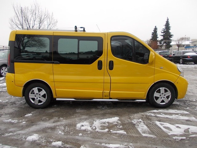 І ще не велика порція фотографій Renault Trafic... 1