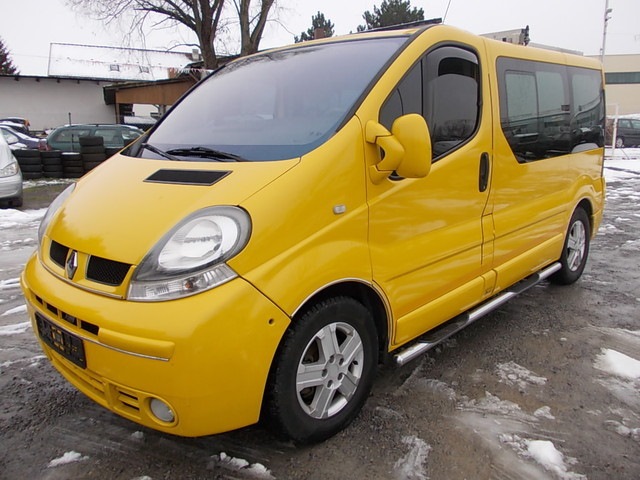 І ще не велика порція фотографій Renault Trafic... 2