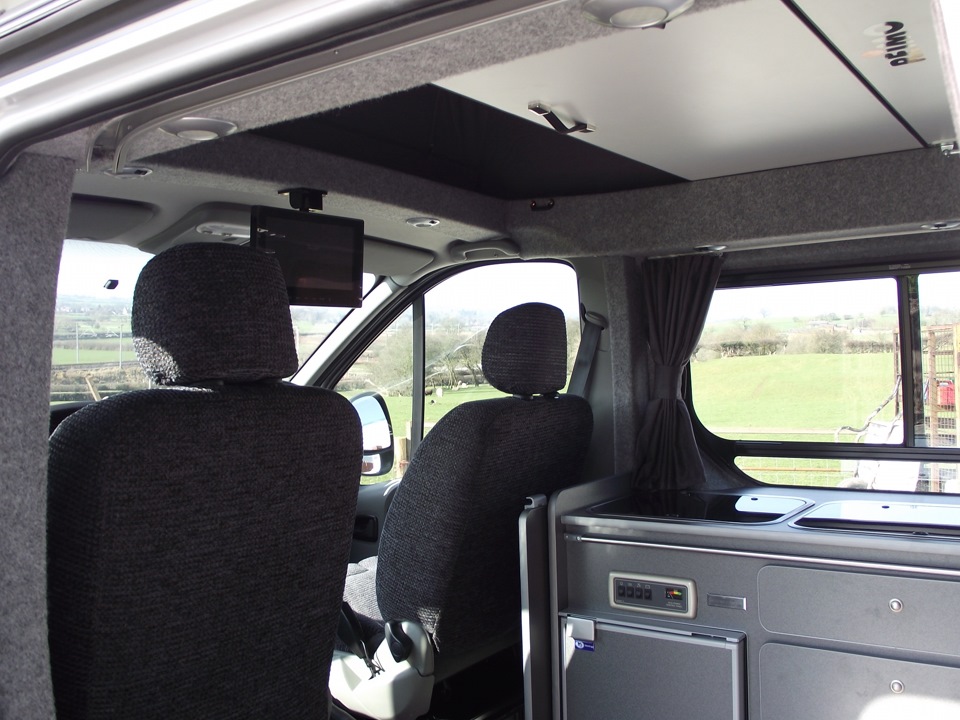 Renault Trafic Camping bus 5