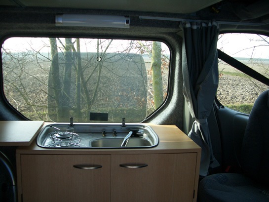 Renault Trafic Camping bus 3