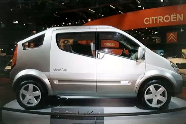 Renault Trafic Deck'up - концептуальний пікап-мінівен 2