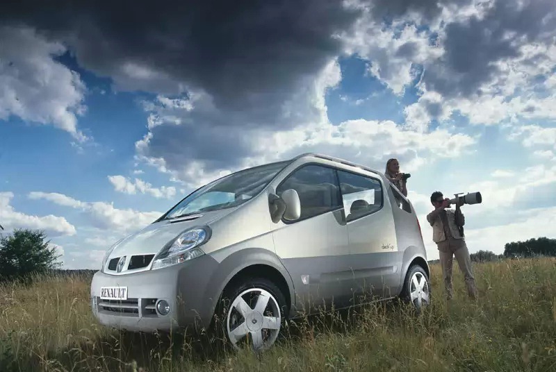 Renault Trafic Deck'up - концептуальний пікап-мінівен 5