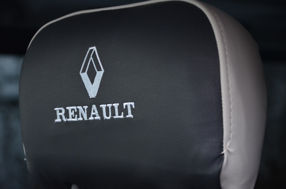 Салон мого Renault Trafic 3