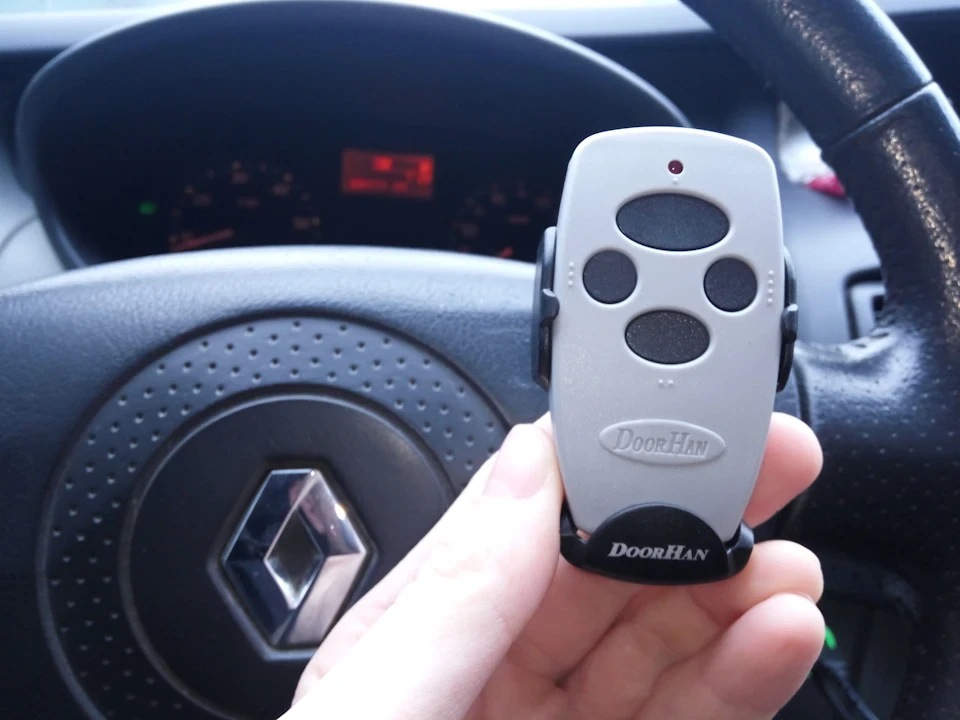 Пульт для воріт.