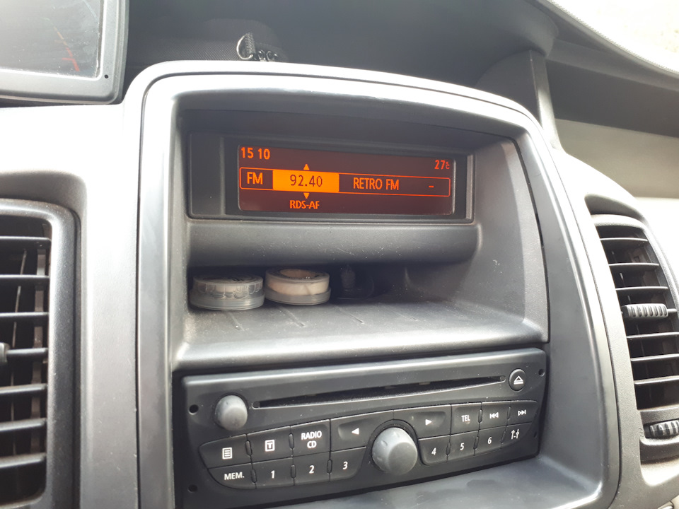 Конфігурування Магнітоли Renault Trafic 2011 281158338R R208 4
