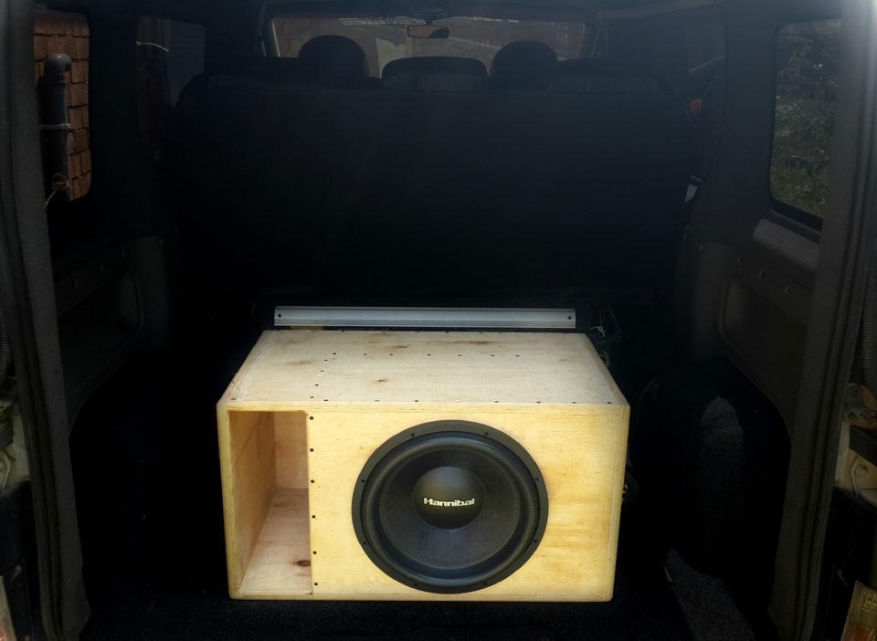 Alphard Hannibal HL-15X 2
