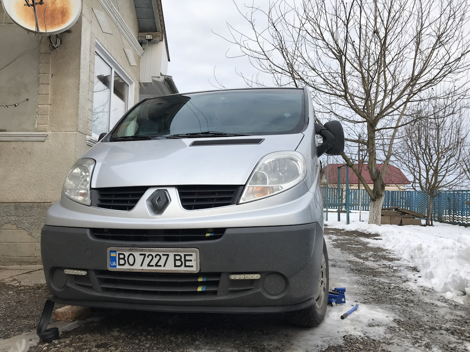 Універсальна губа на бампер 3