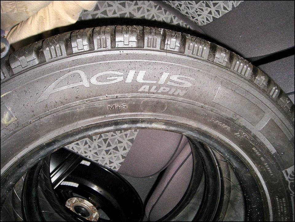 Зимові шини Michelin Agilis Alpin 205/65 R16C 5