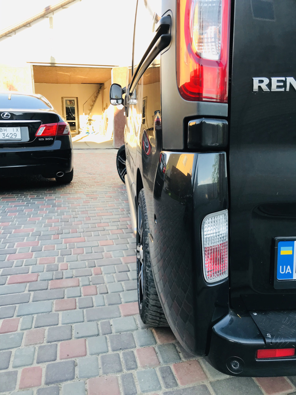 R 18 На літо. 4