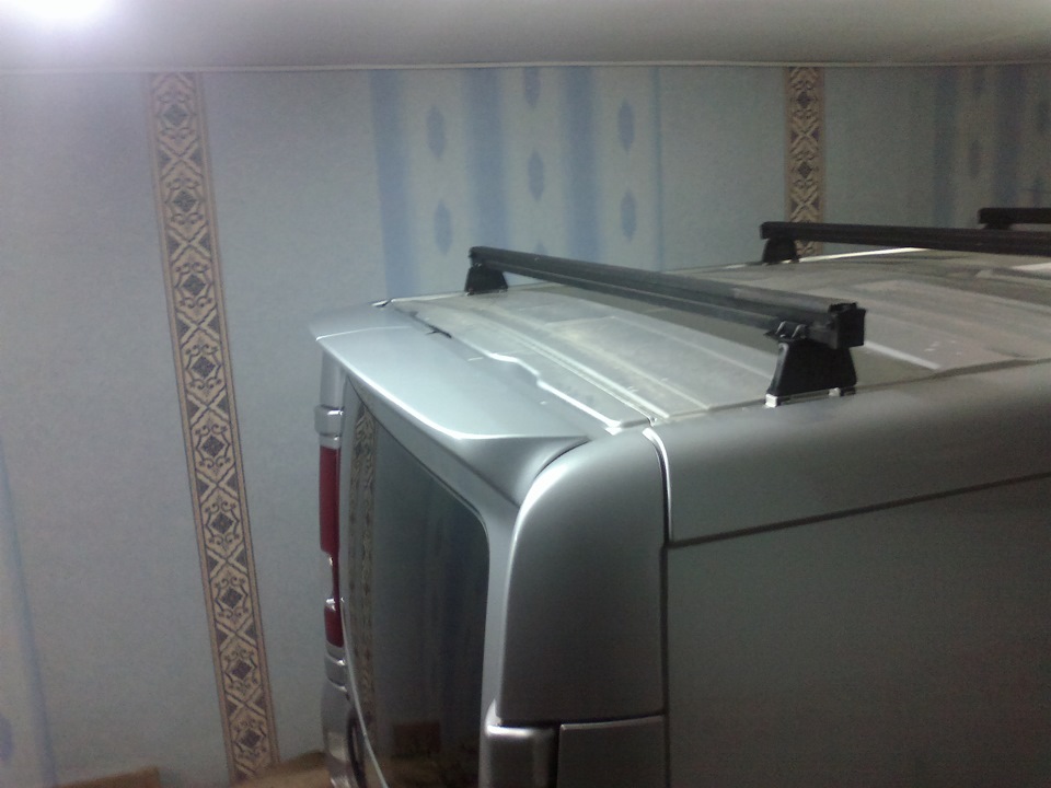 Встановлення спойлера. 3