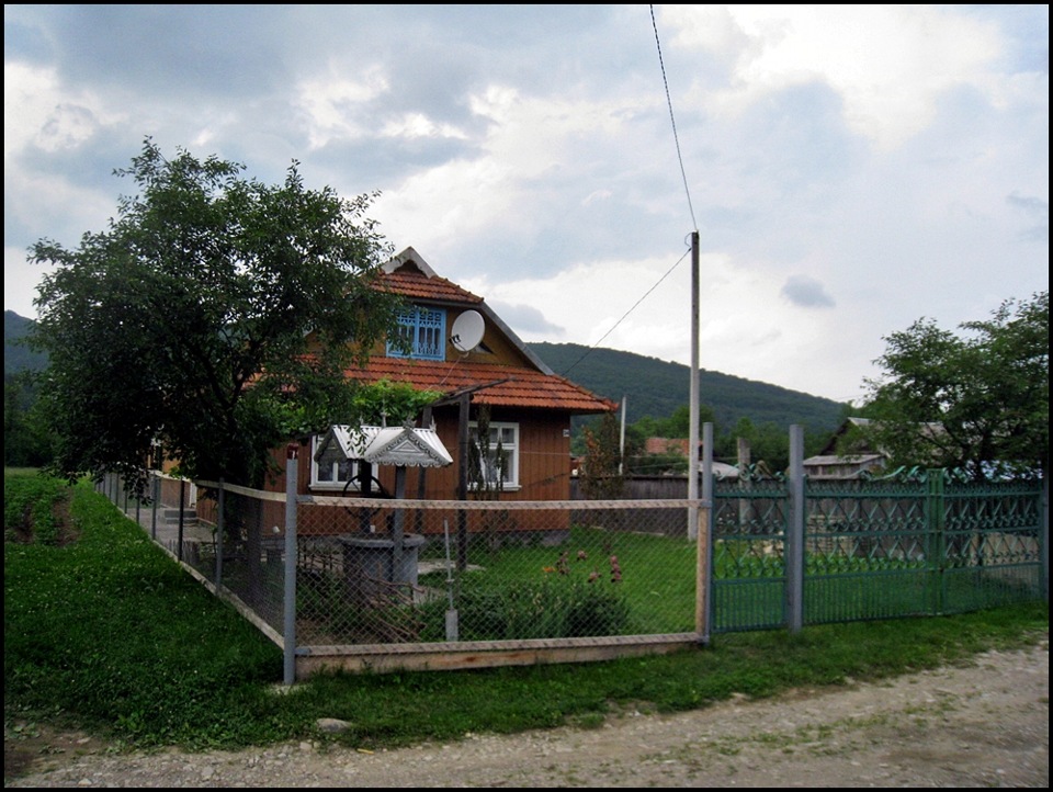 Відпочинок у Шешорах ч.2 Подорожі околицями річк(10.06.2012) 5