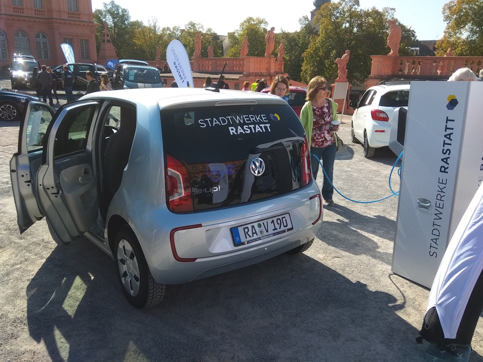 Автовиставка в Німеччині 2 5