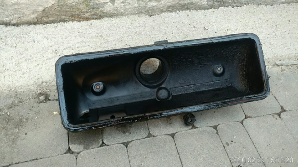 Клапанна Кришка 2