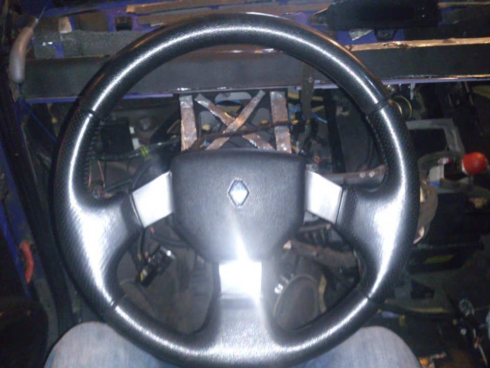 Руль Renault Sport 3