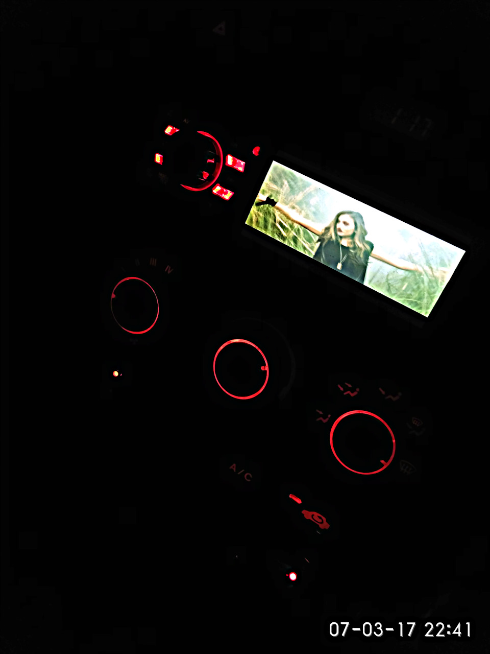 Автомагнітола Cyclon MP-4010 2