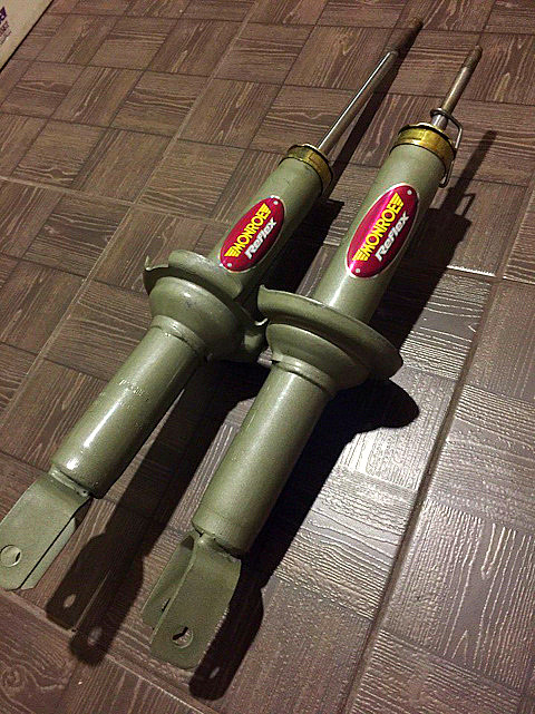 Задні стійки MONROE REFLEX Rover 1