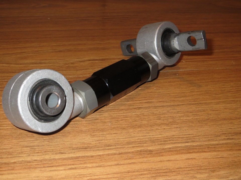 Rear camber adjustment kit… 3