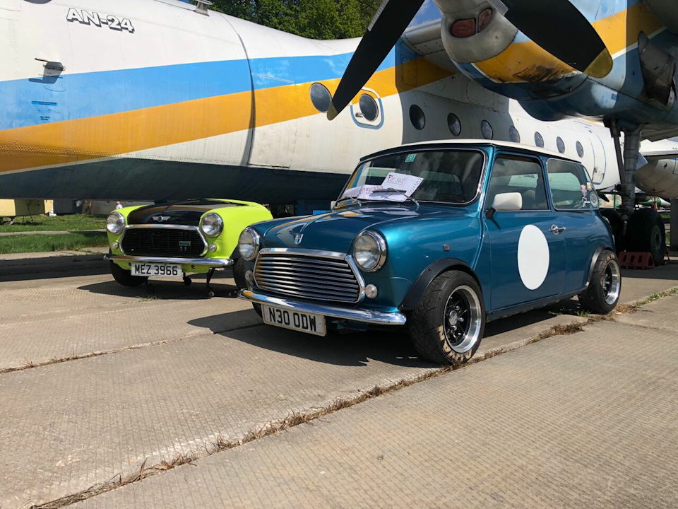 Old Car Lend 2