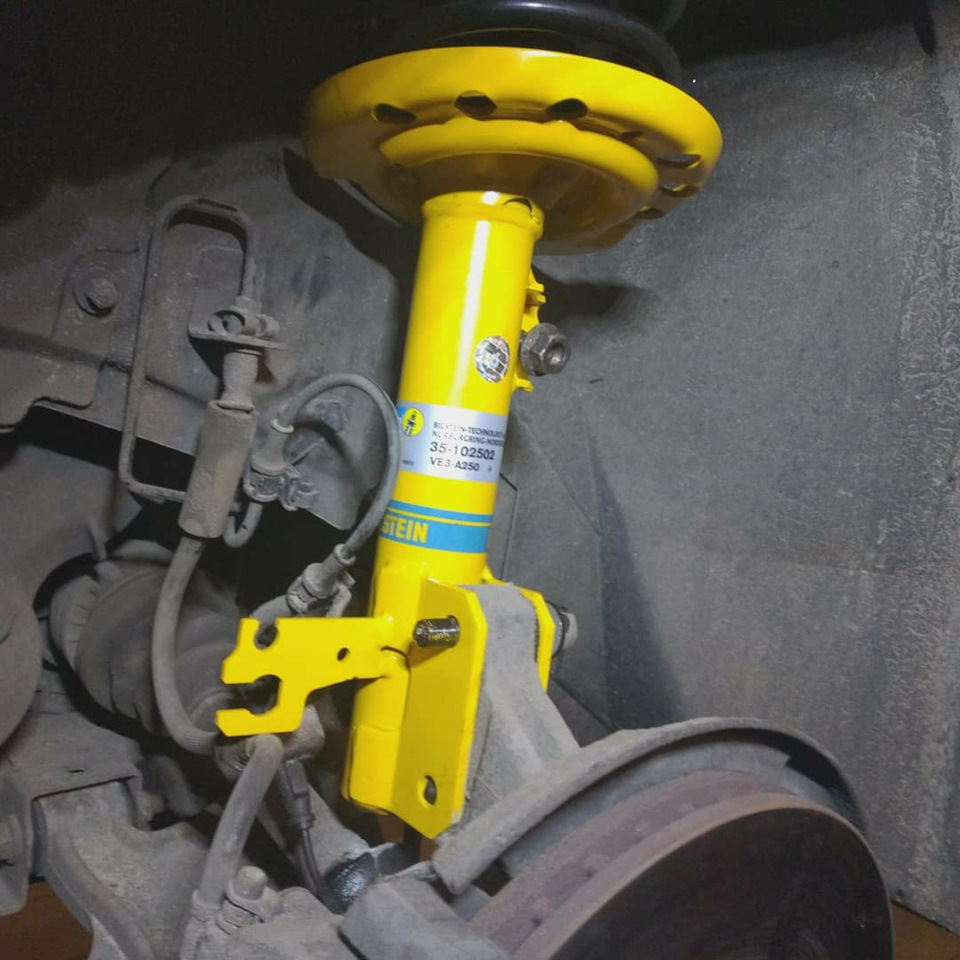 Bilstein, та інші плюшки для ходової та товрмозів) 4